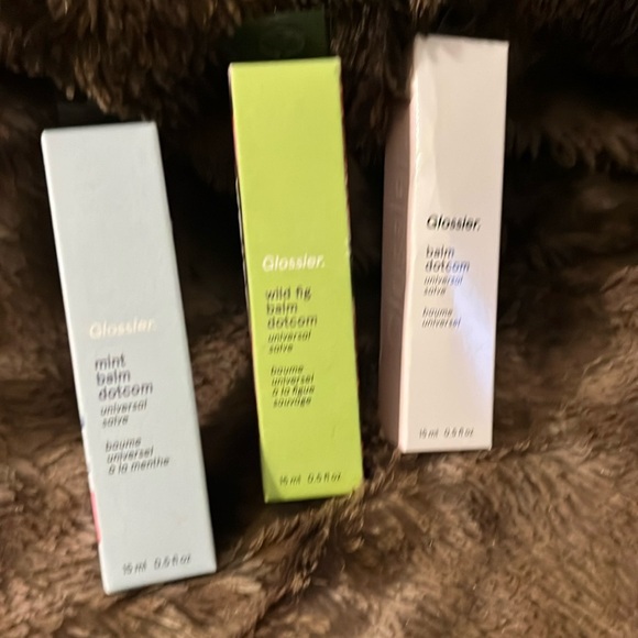 NIB Glossier balm dotcom lot of 3 (three) mint, wild fig, OG - Picture 1 of 3